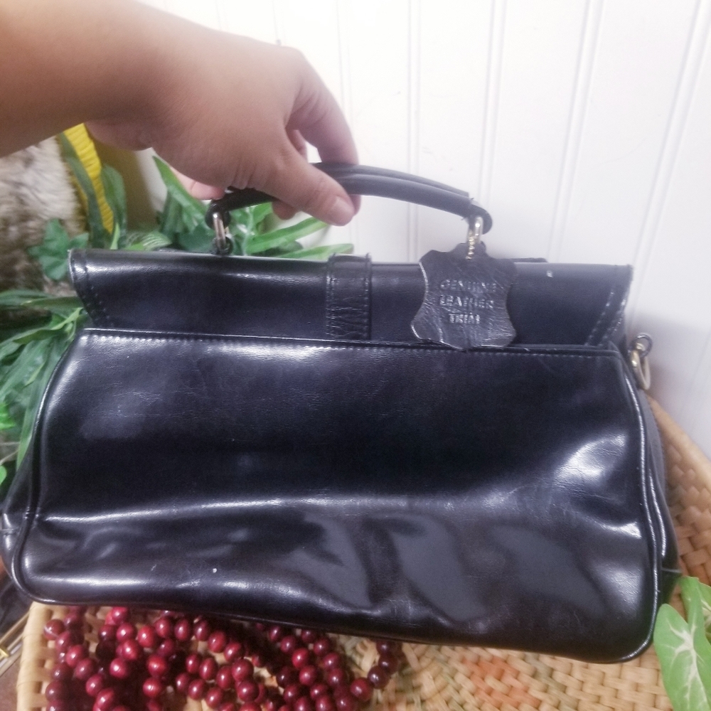 Black Moda Italiano purse - Picture 5 of 8